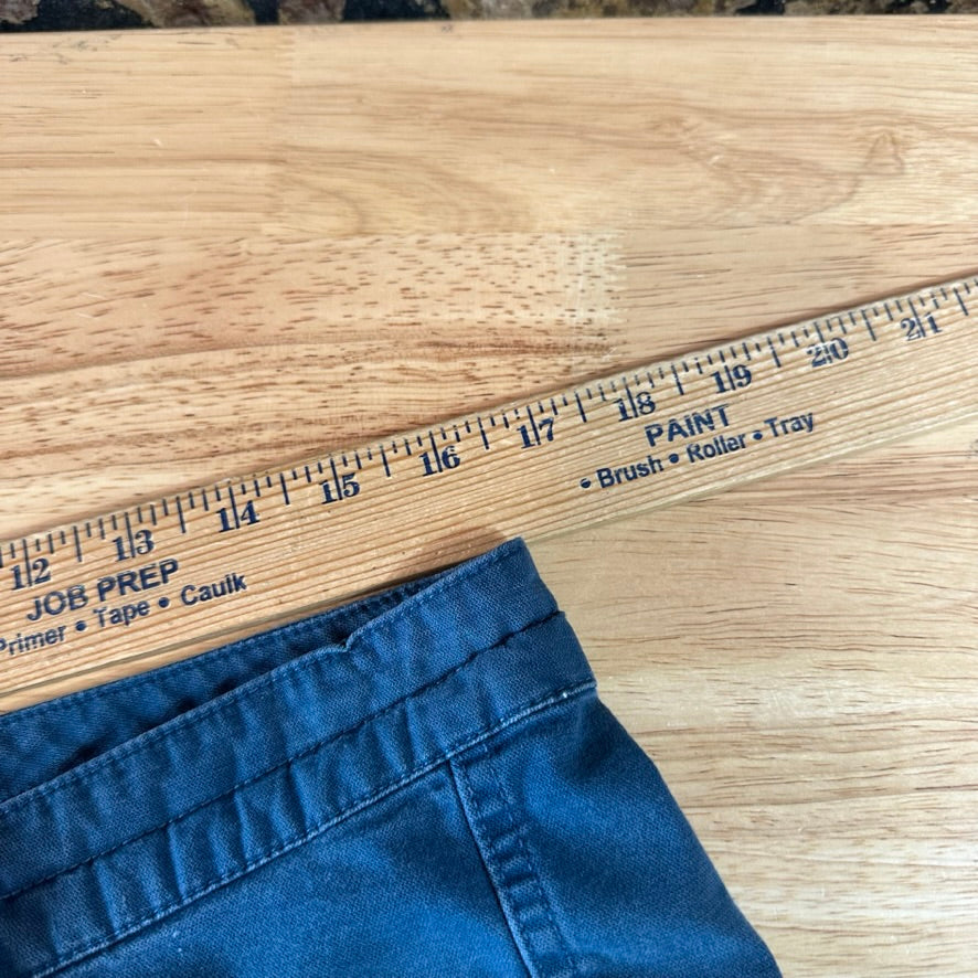 North Face Women's 6 Blue Shorts