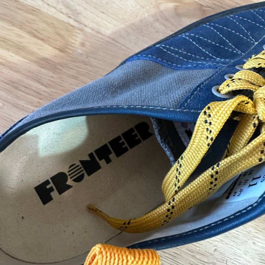 Fronteer Mens 11 Blue Shoes