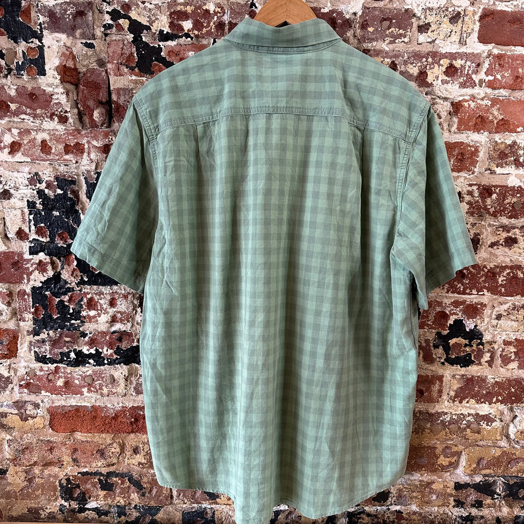 Carhartt Mens Large Button Up Shirt