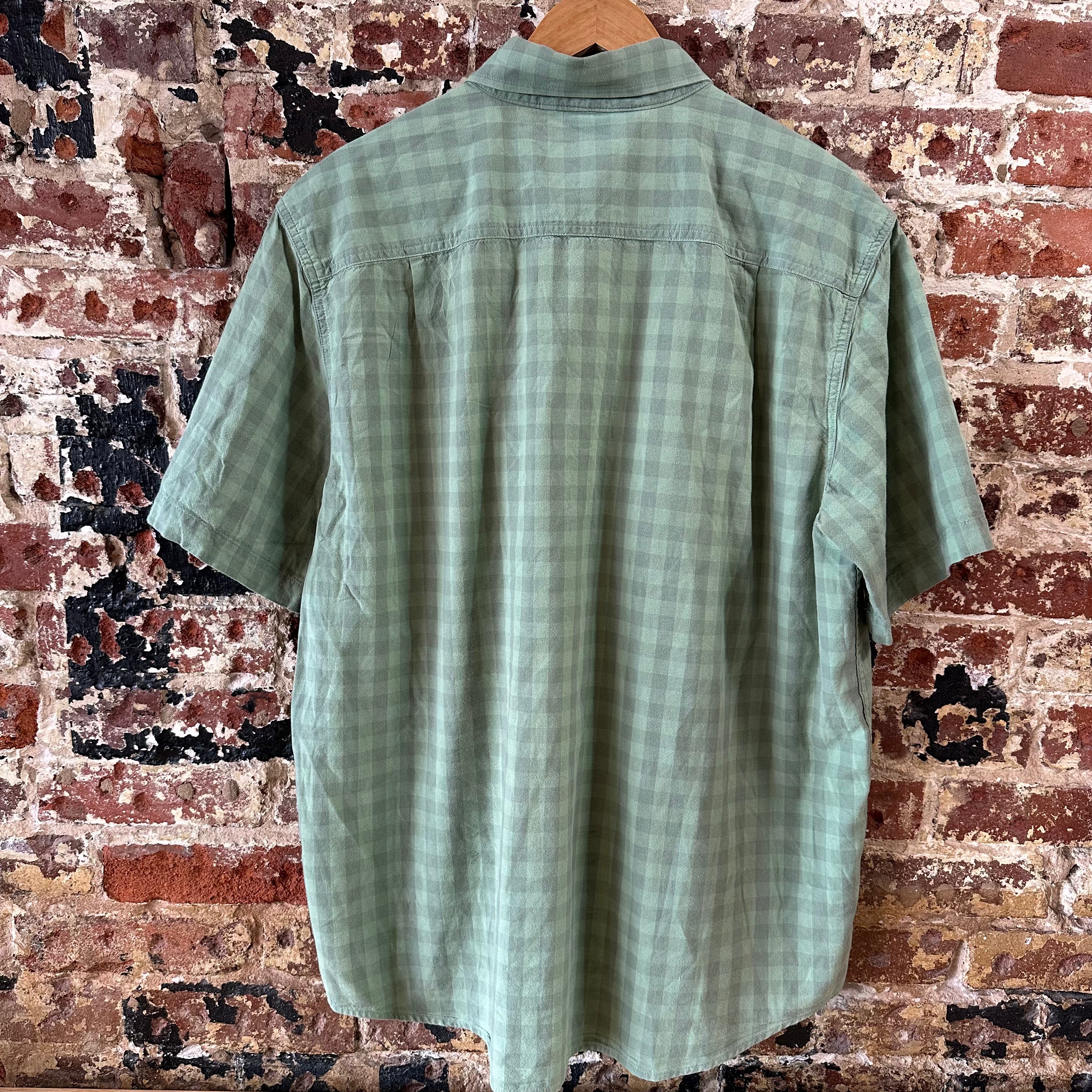 Carhartt Mens Large Button Up Shirt