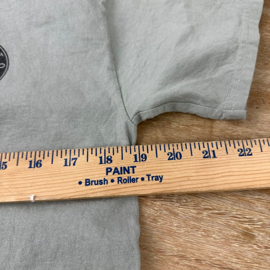 Palmetto Moon Shirt Size Medium Short Sleeve Crew Neck Dogs Graphic Hunting Lab