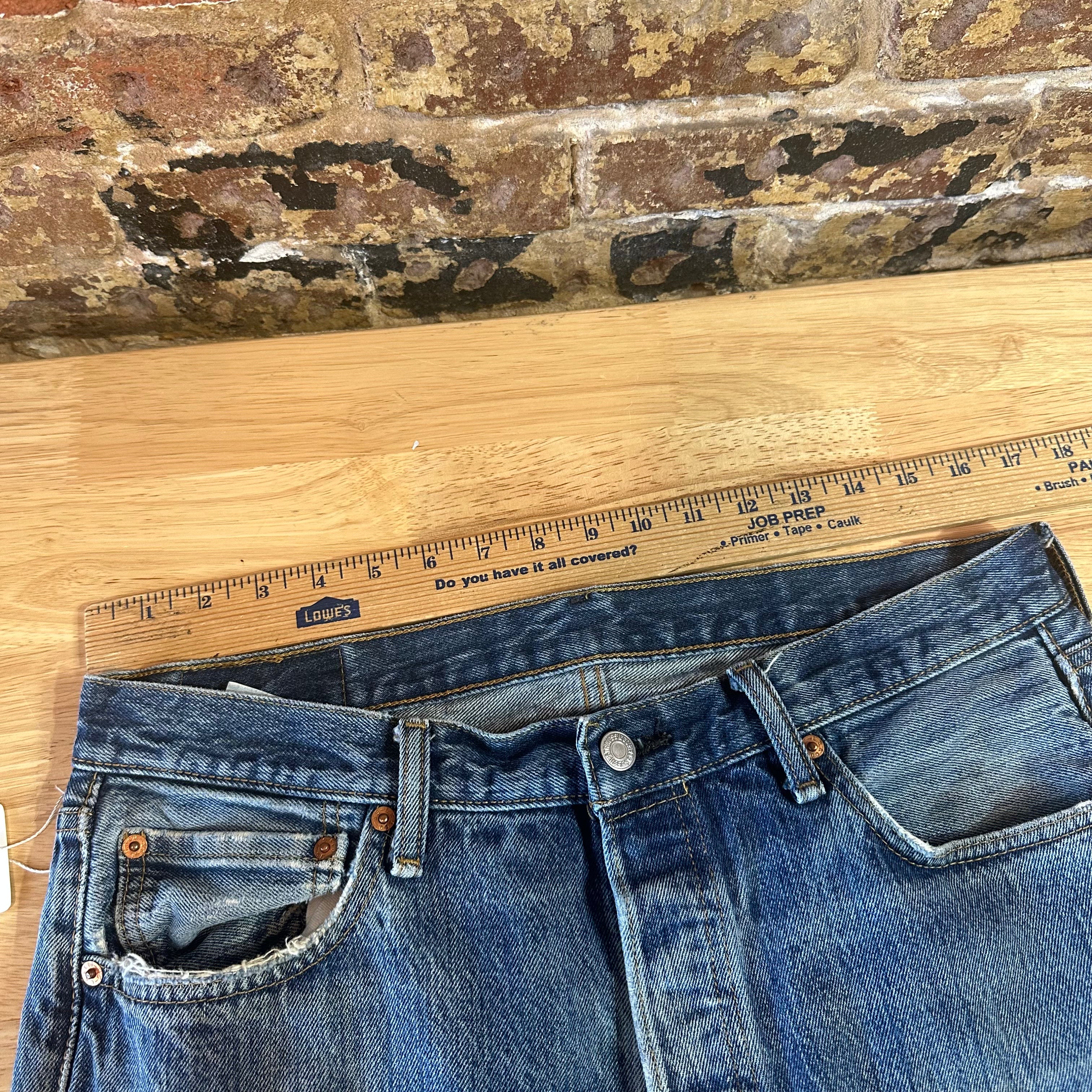 Levis 501 Mens 34x34 Blue Jeans
