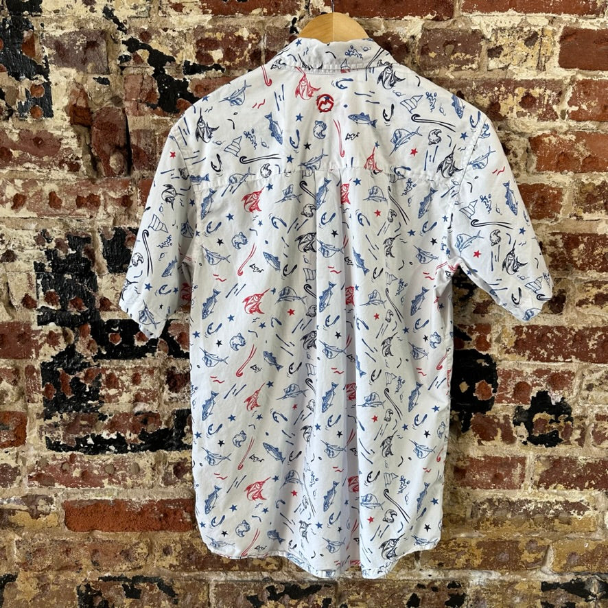 Magellan Shirt Mens Small Short Sleeve Button Down Fish Gear 4th of July
