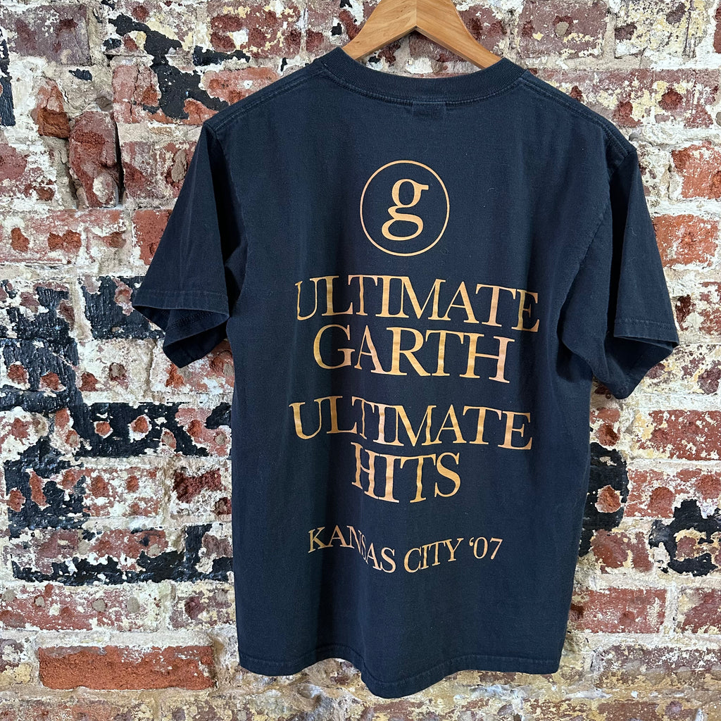 Garth Medium S/S Black T-Shirt