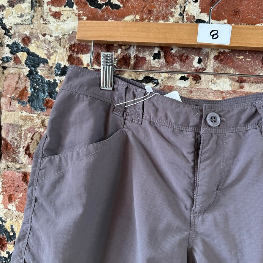 North Face Shorts Womens 8