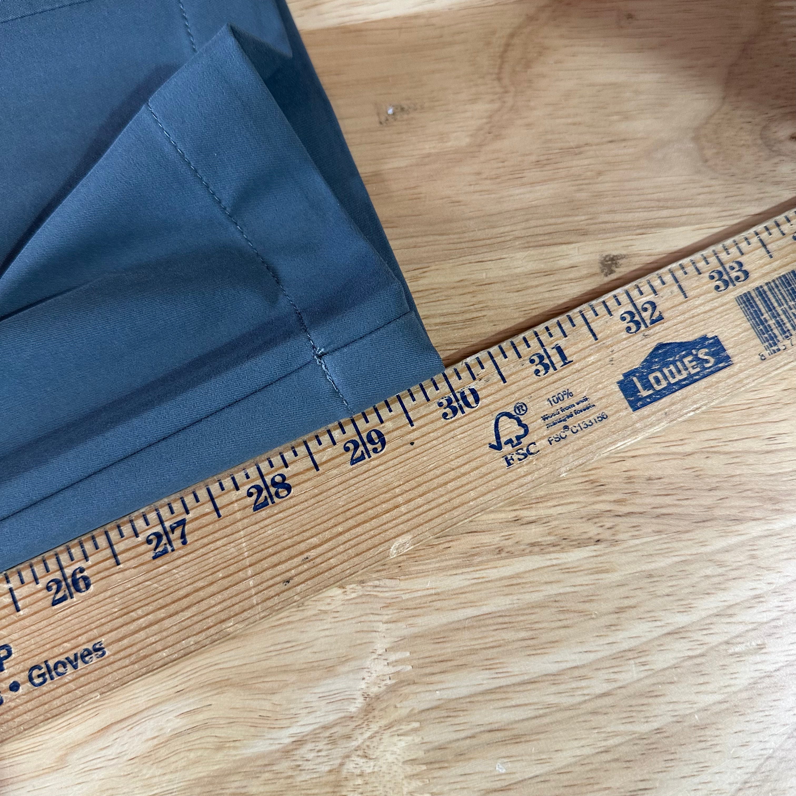 Under Armour Mens 34x30 Gray Pants