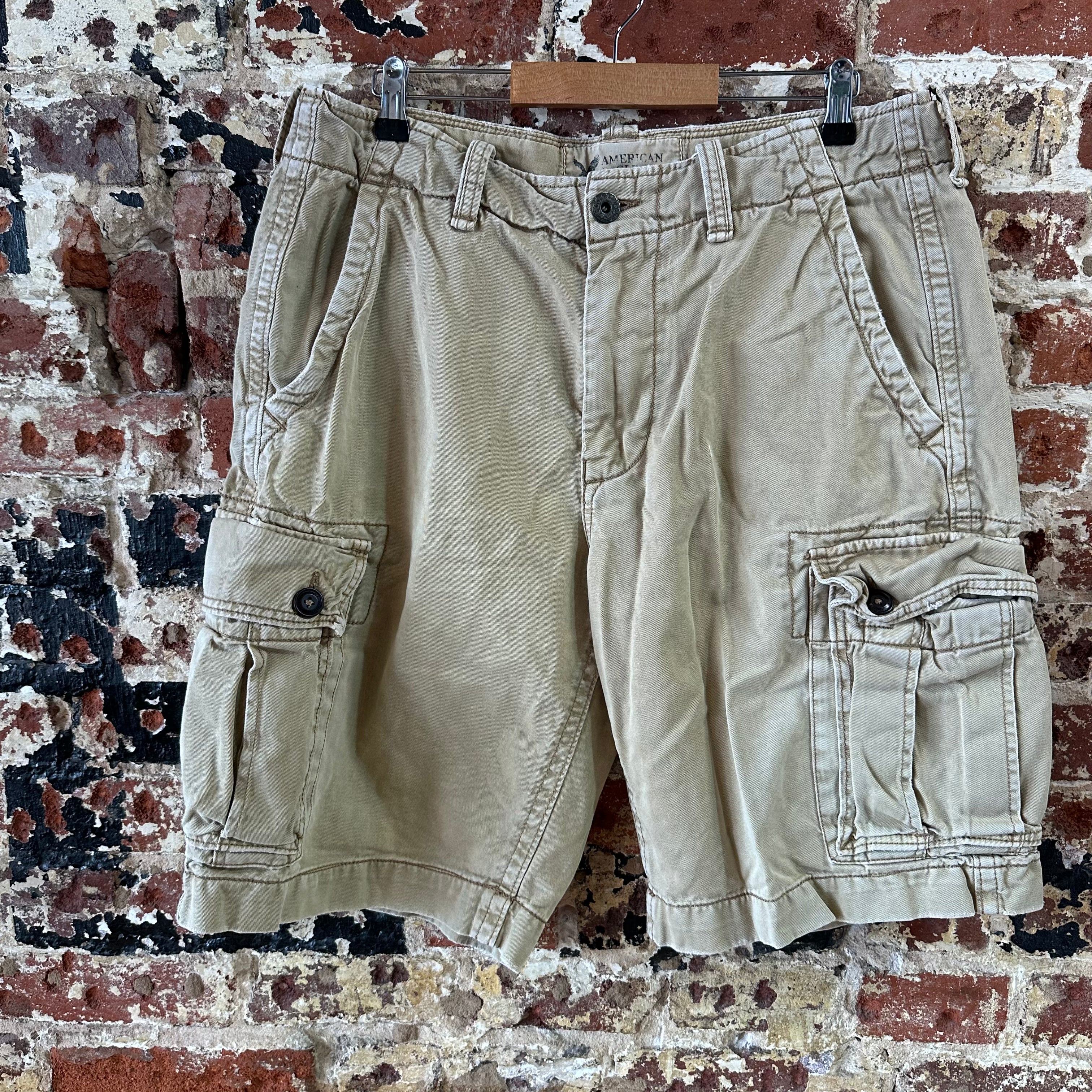 American Eagle Outfitters Classic Cargo Shorts Mens 34 Tan 11" inseam