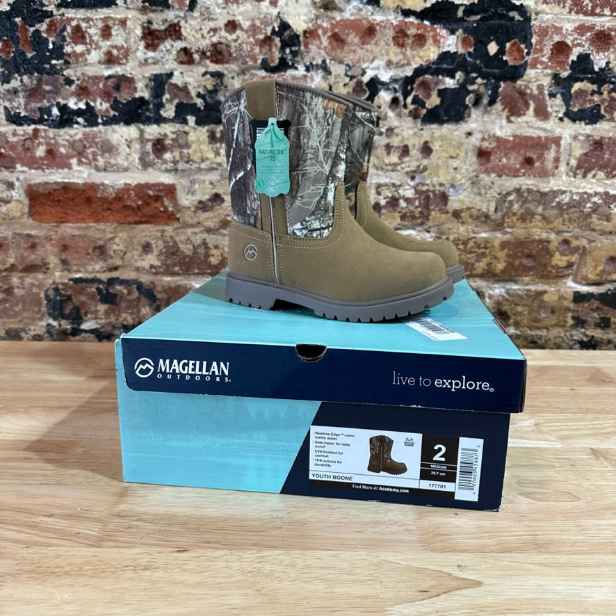 Magellan Youth Kids size 2 Brown Camo Boots NEW