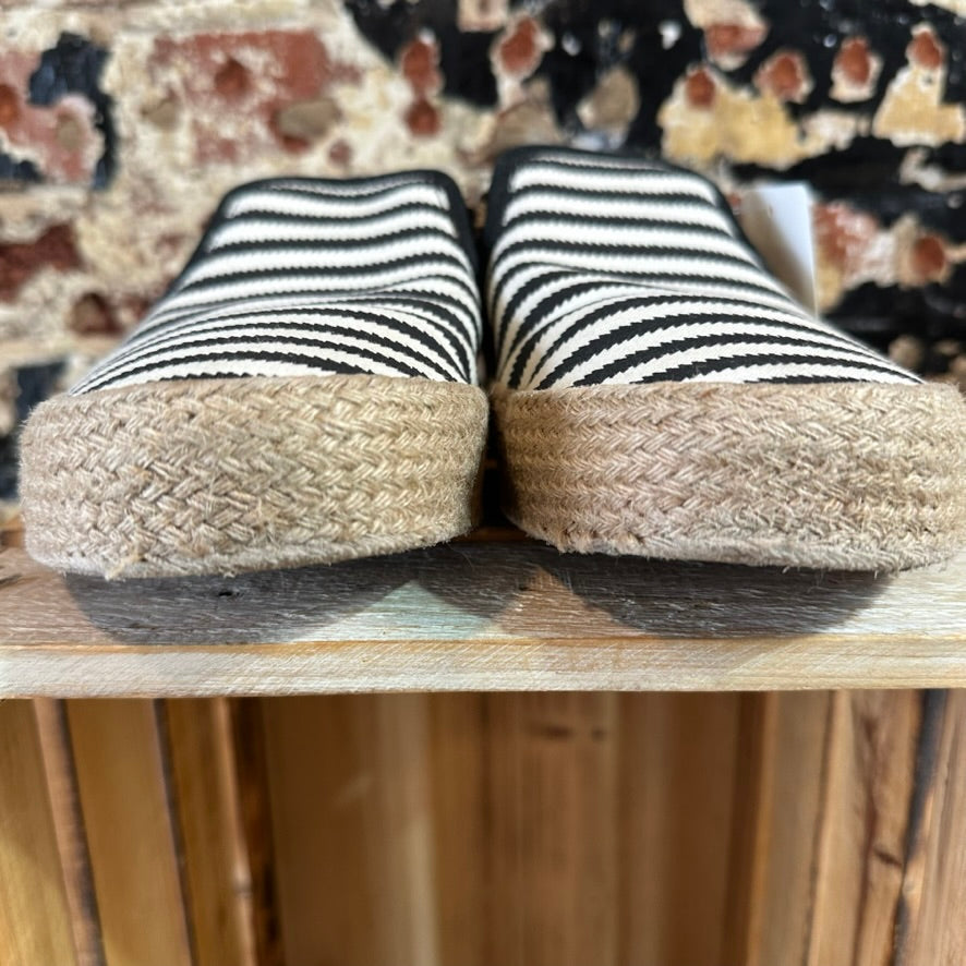 Vans Womens 11 Shoes