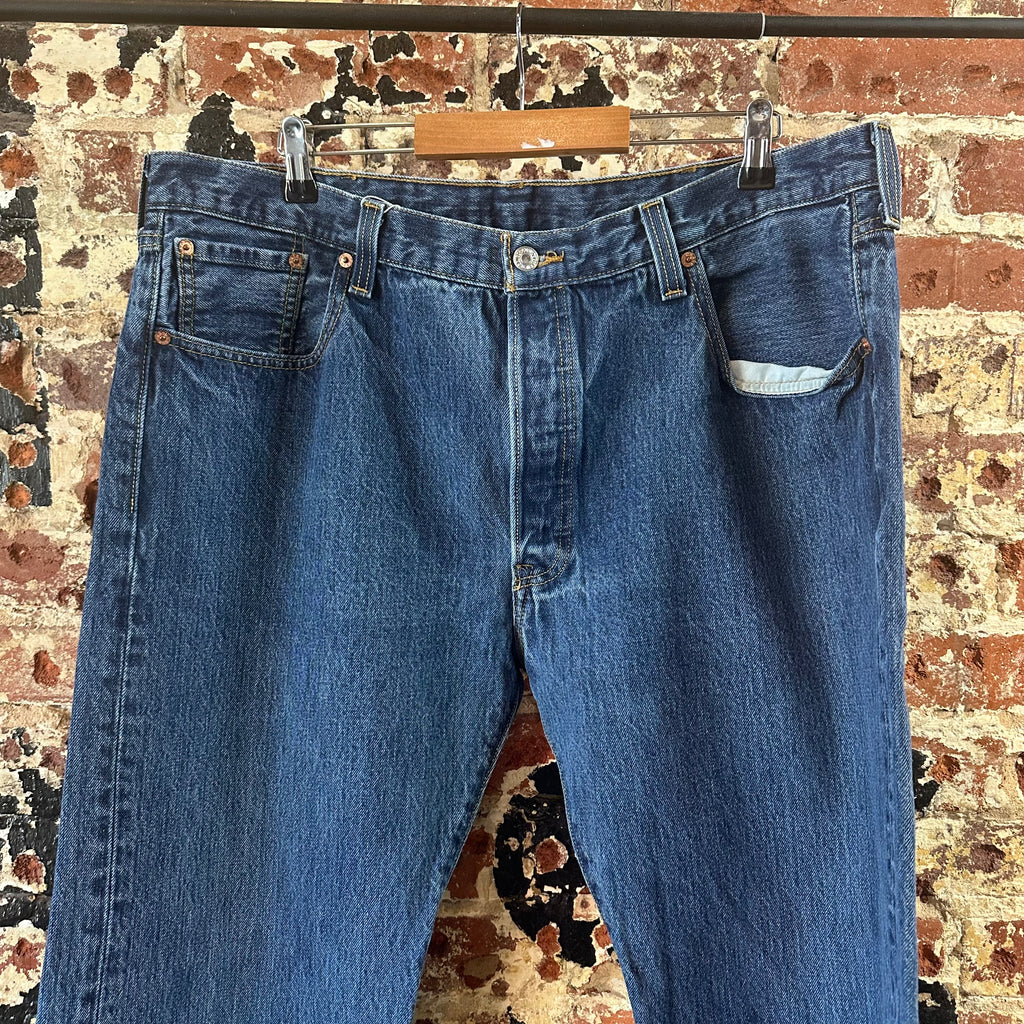 Levi's 501 Mens 40x30 Blue Jeans