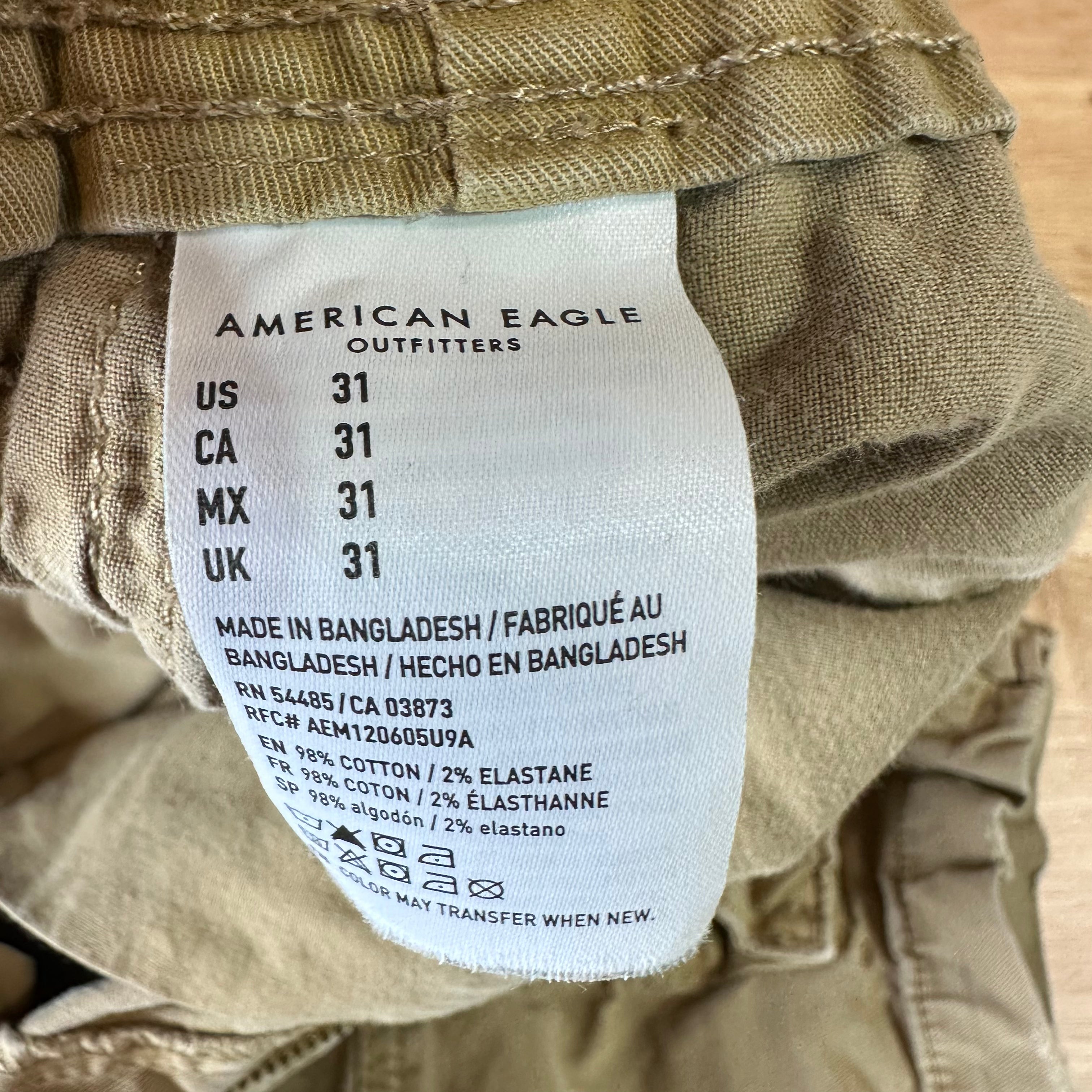 American Eagle Outfitters Classic Cargo Shorts Mens 31 Tan 9.5" inseam