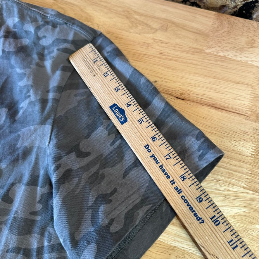 Life is Good T Shirt Size Large
