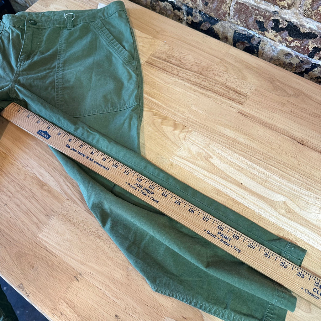 Patagonia Womens 8 Green Capris