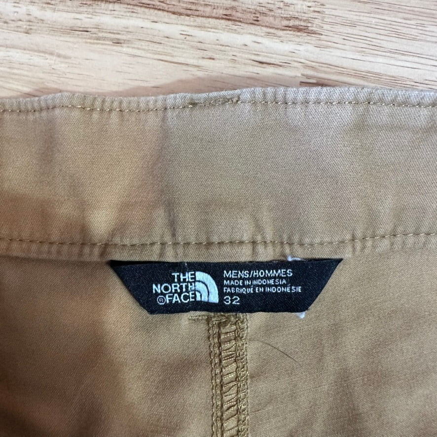 North Face Shorts Mens 32