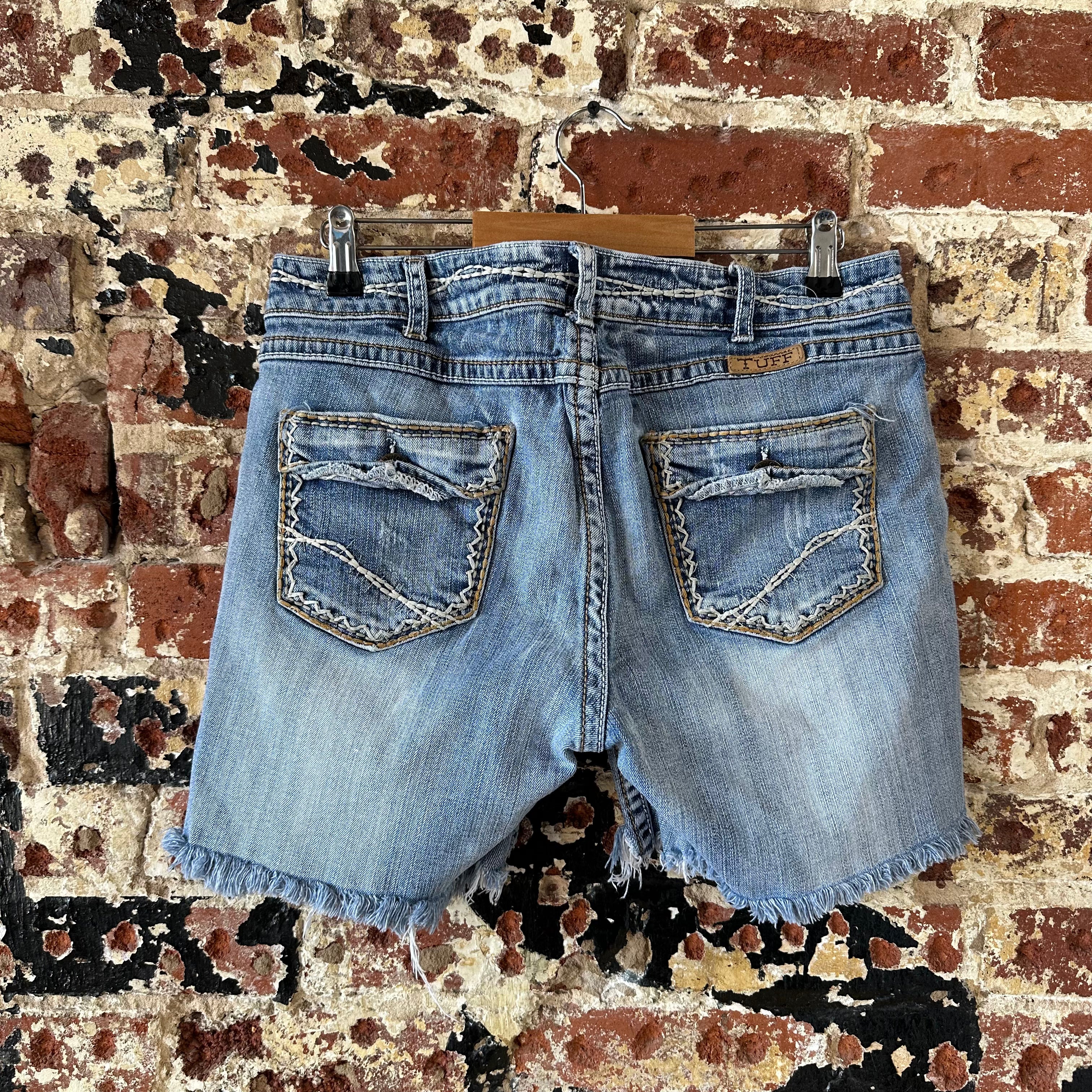 Cowgirl Tuff Cut Off Denim Jean Shorts Womens 31