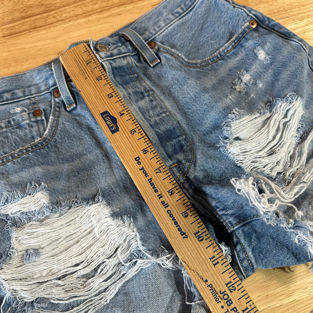 Levi's Cut Off Denim Jean Shorts Womens 30 Distressed