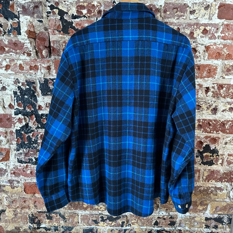 VTG Mens Store Mens XL Long Sleeve Button Up Flannel