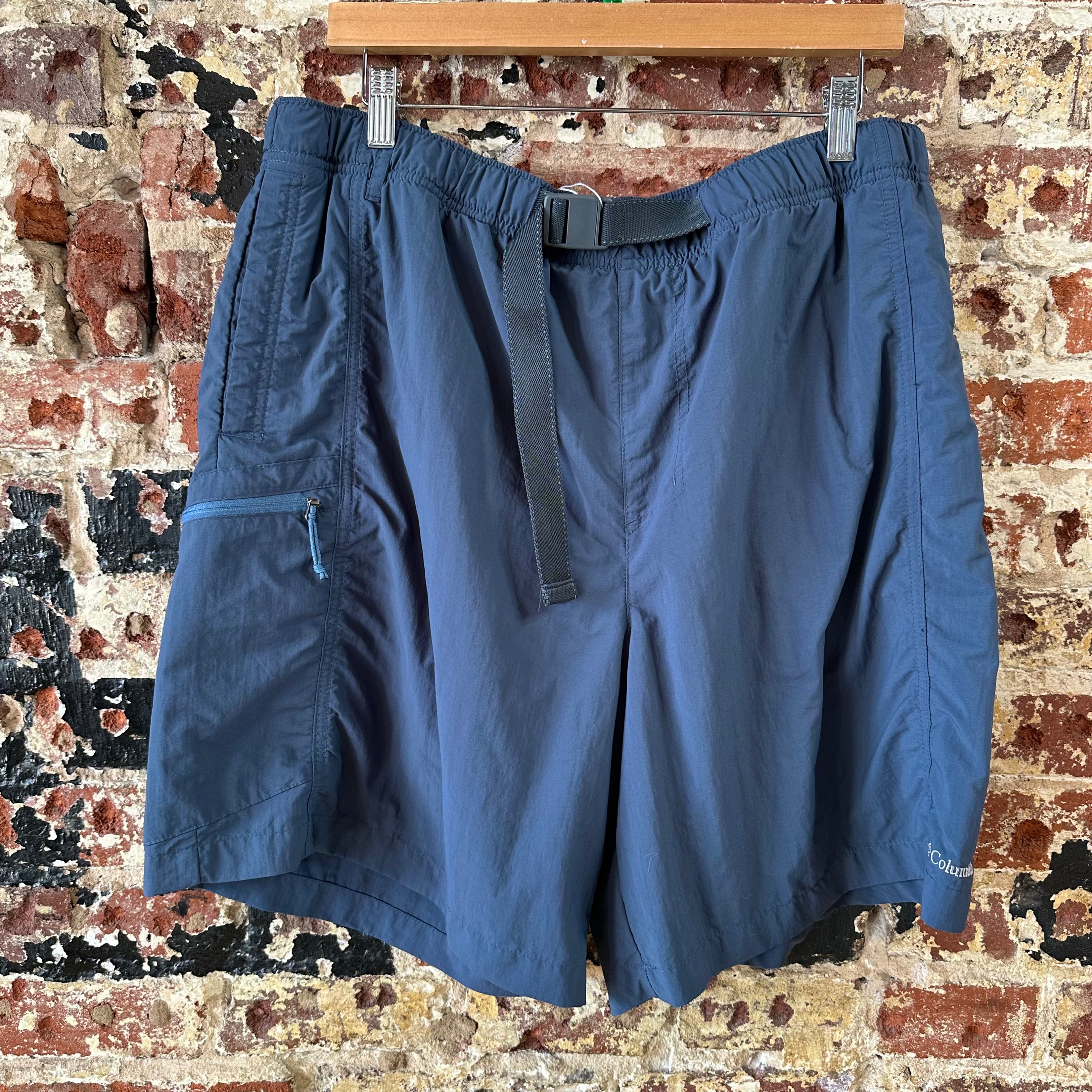 Columbia Shorts Men's Size XL Blue