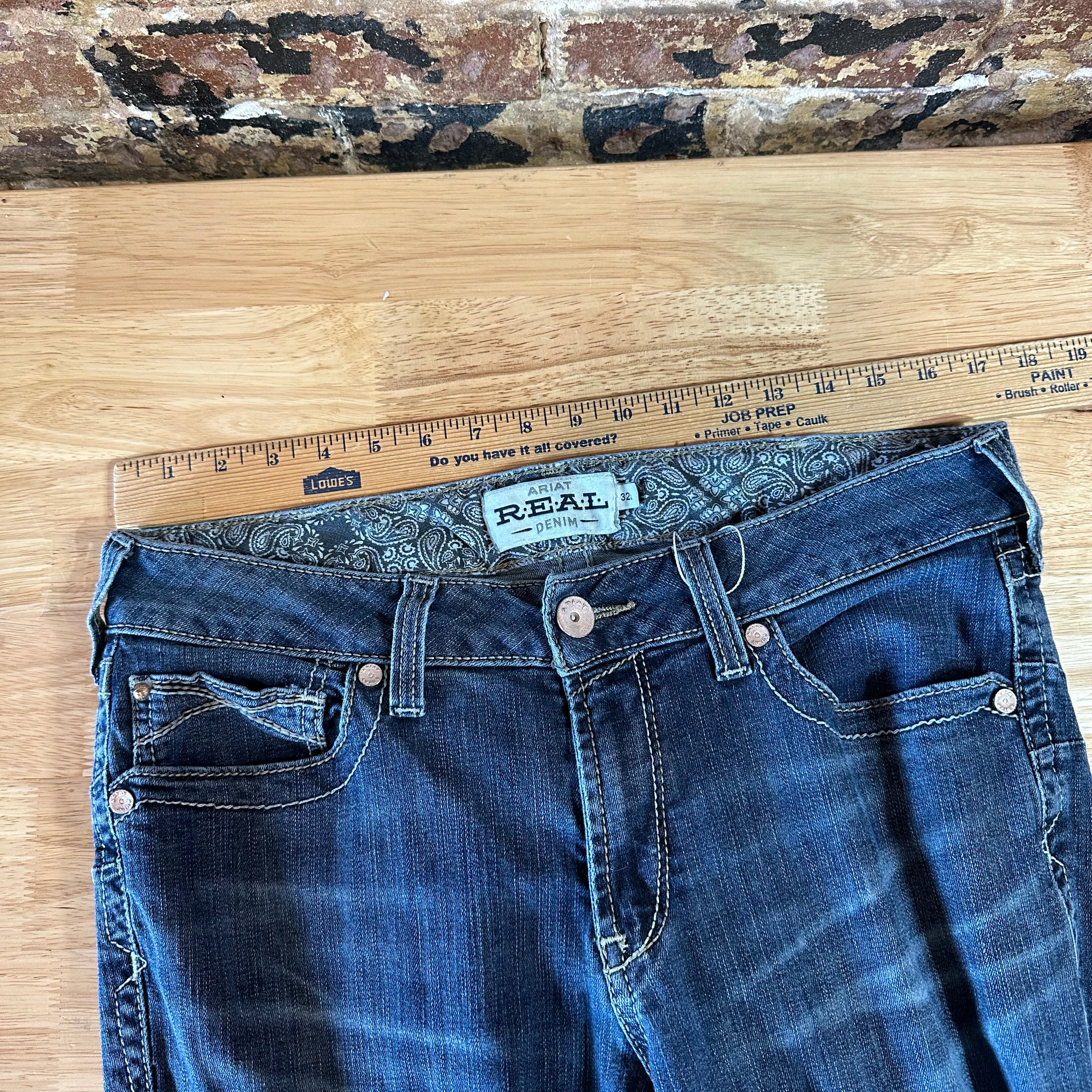 Ariat Womens 32L Straight Jeans