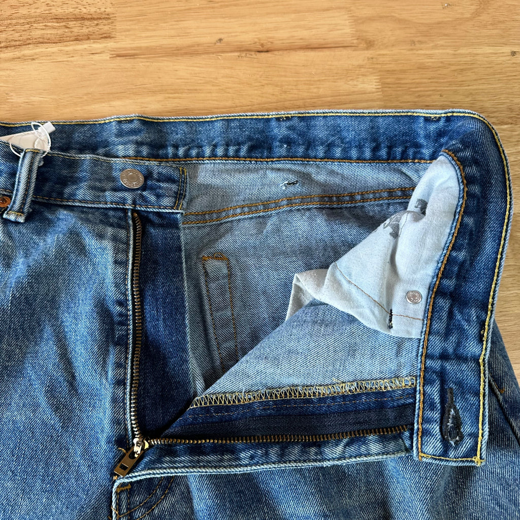 Levi's 505 Mens 38x30 Blue Jeans