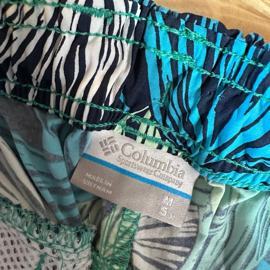 Columbia Shorts Womens Medium