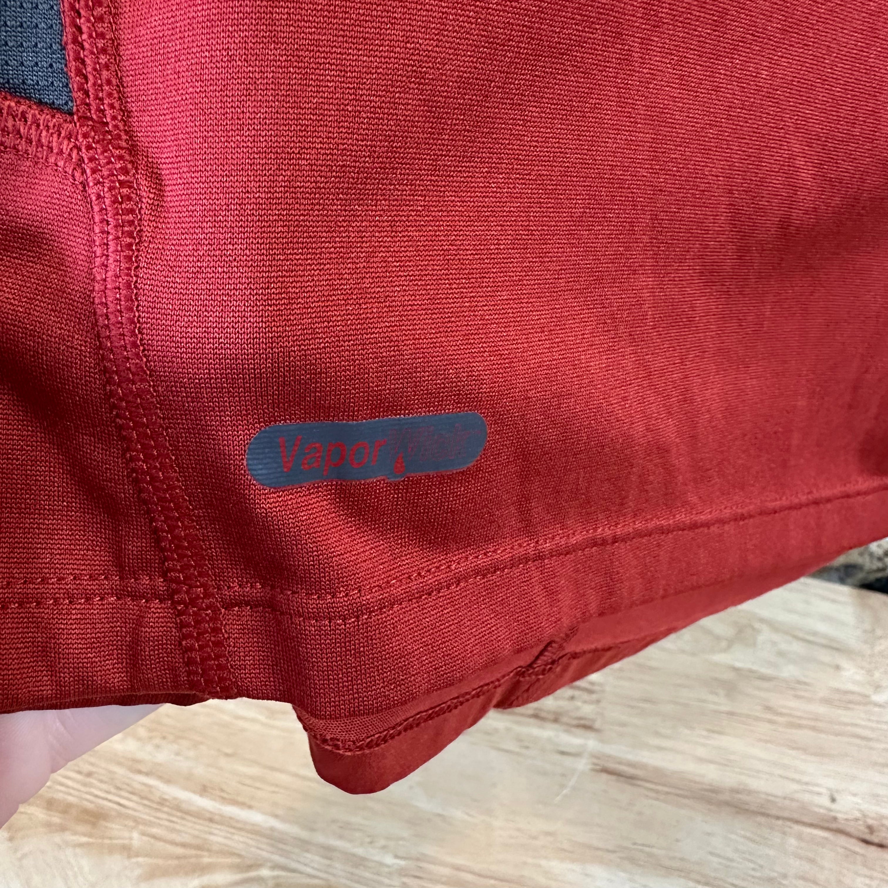 North Face Men's XL S/S Red Shirt