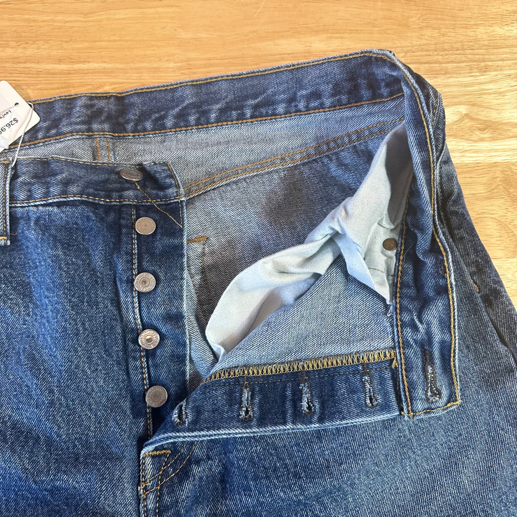 Levis 501 Mens 36x29 Blue Jeans