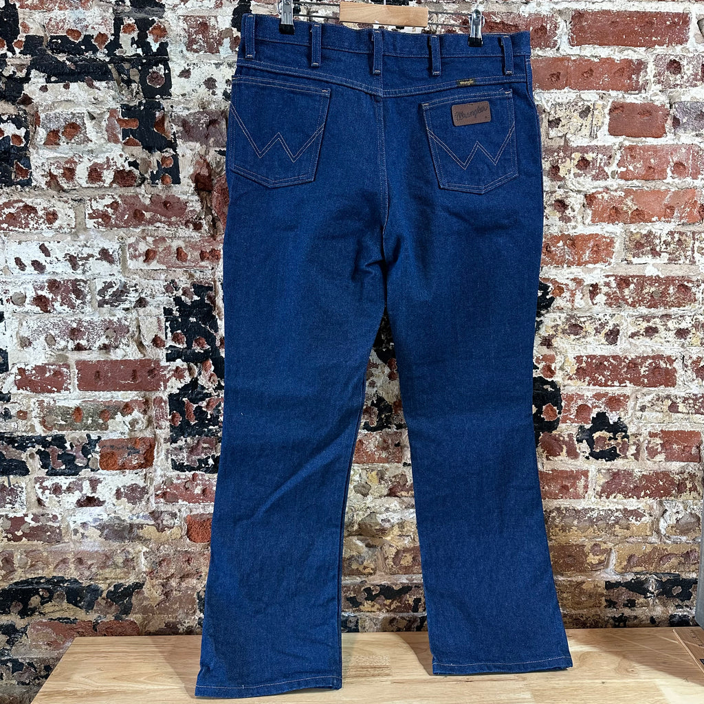 Wrangler Mens 36x32 Blue Jeans