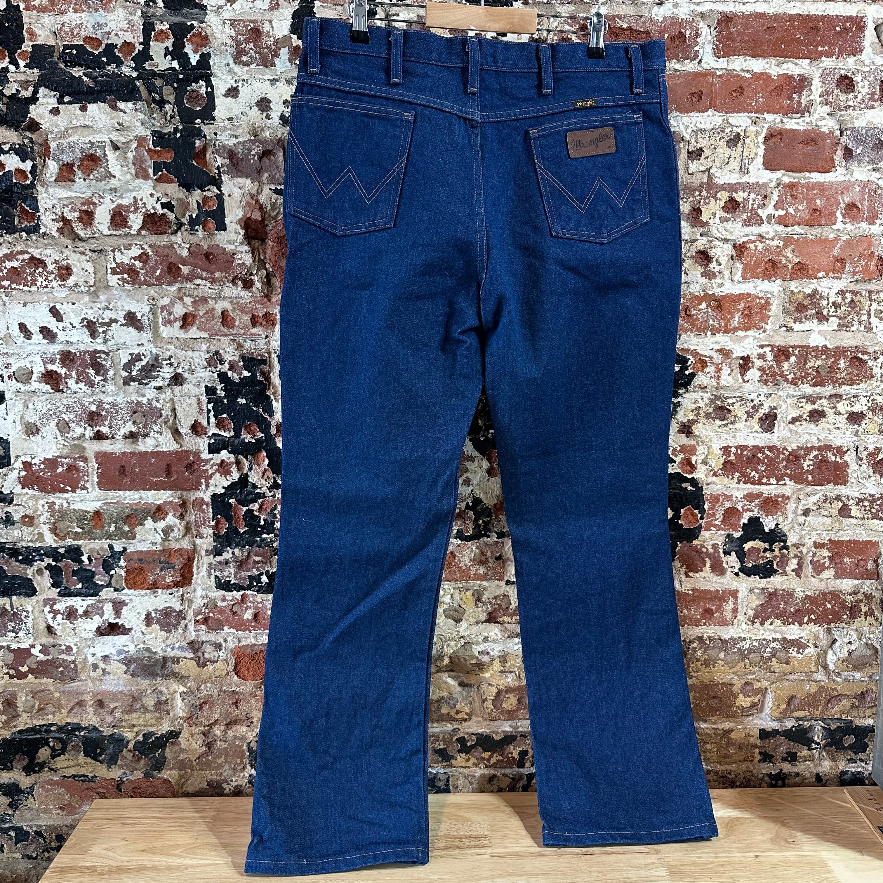 Wrangler Mens 36x32 Blue Jeans