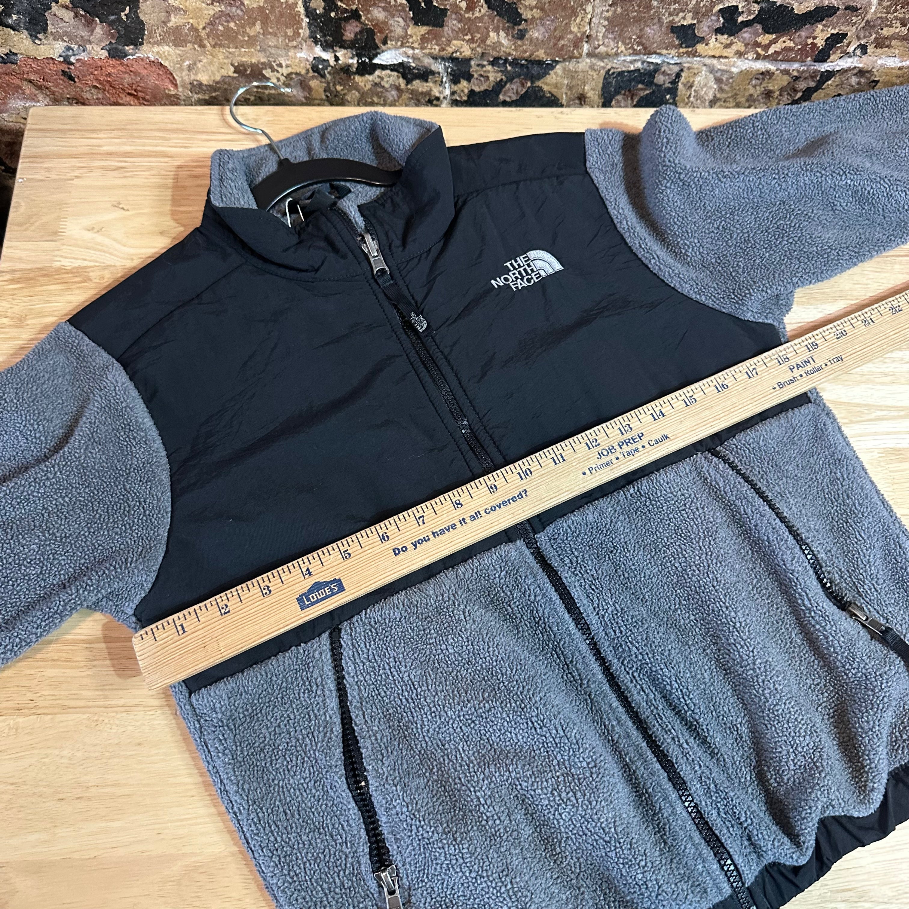North Face Boys Medium Fleece Jacket