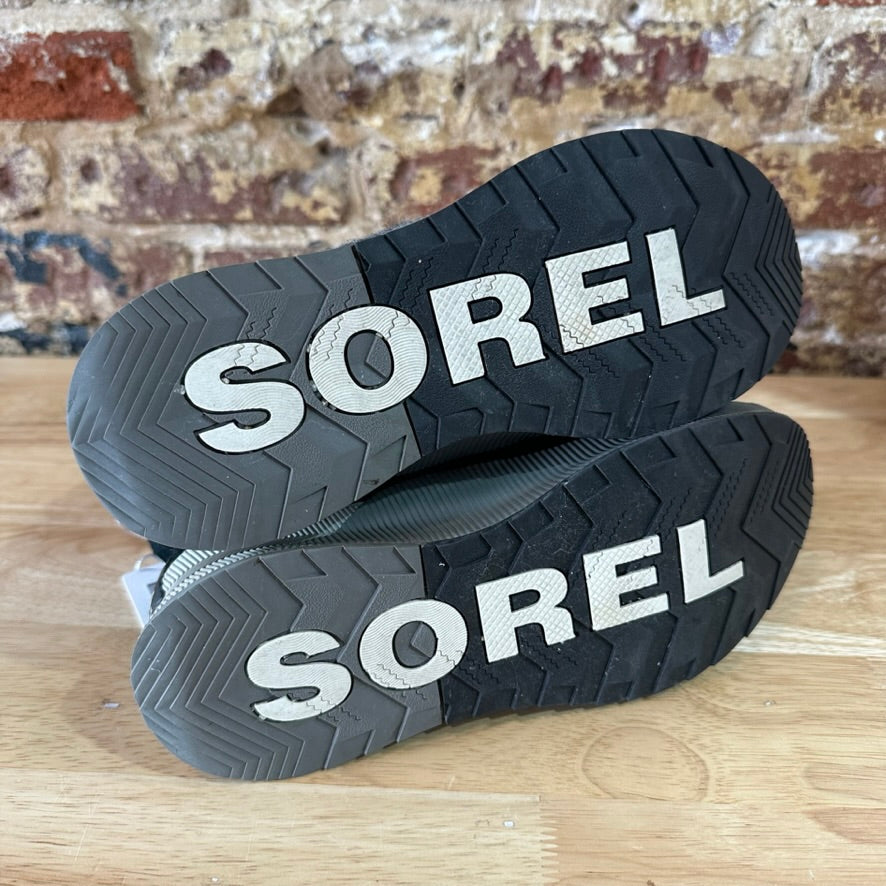 Sorel Woman's 9 Gray Boots