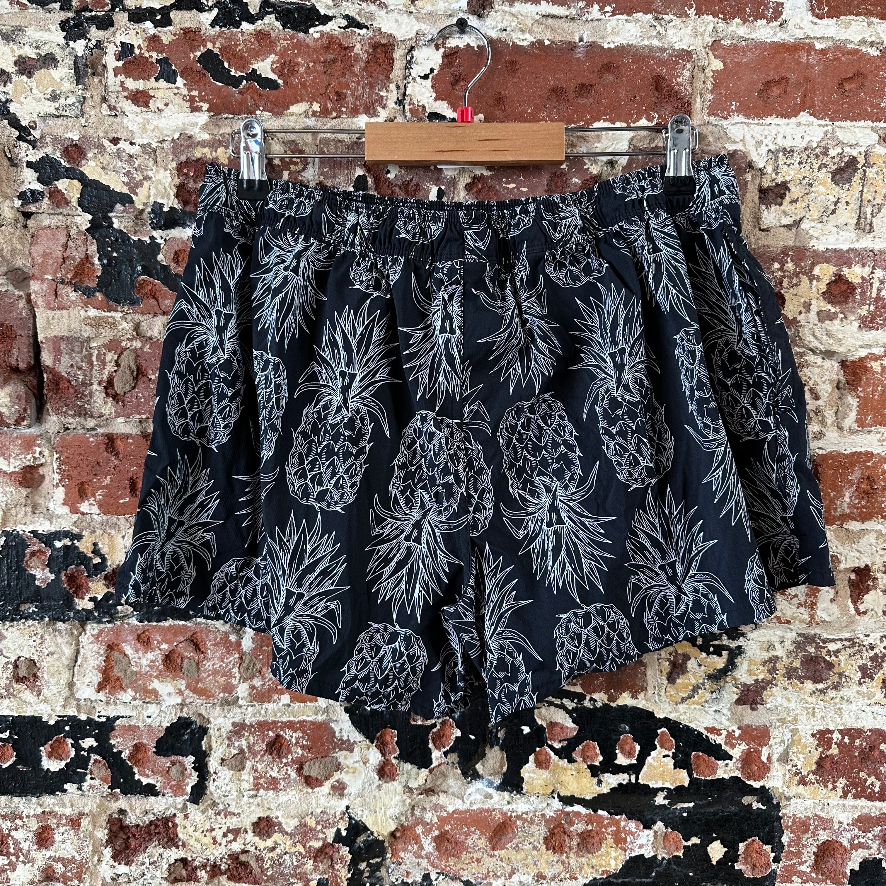 Lauren James Swim Shorts Womens Large Black Pull On Casual Pineapple Drawstring