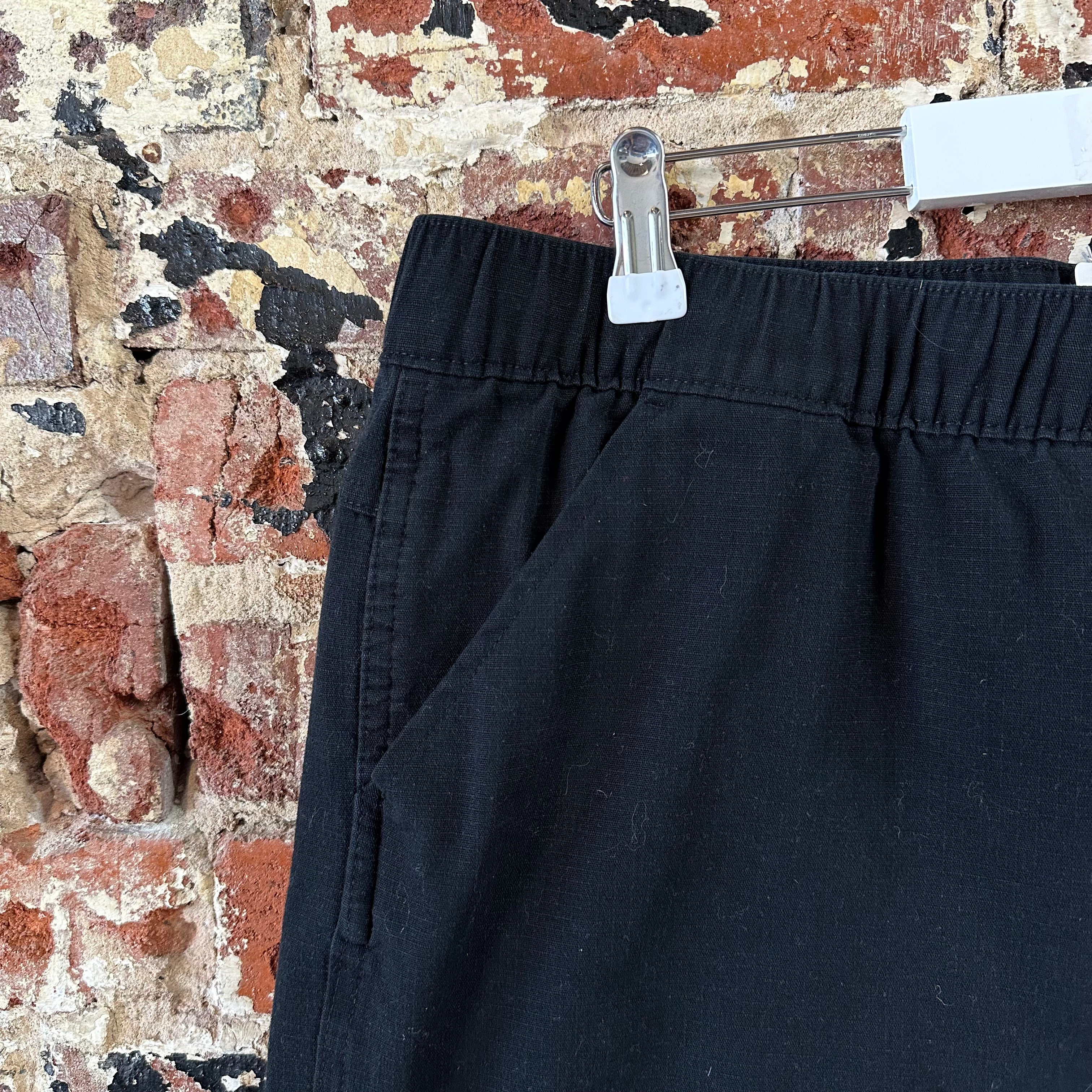 Carhartt Women's Large Shorts