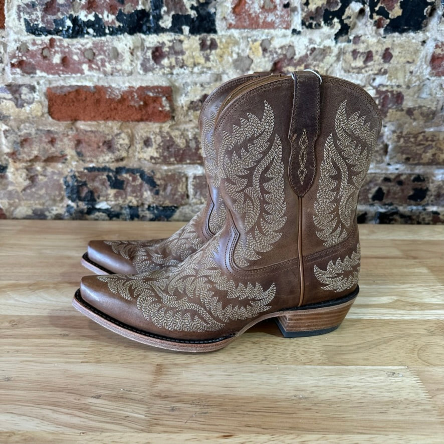 ARIAT Women's Cate Shades of Grain Leather Boot Size 8 B Brown EUC