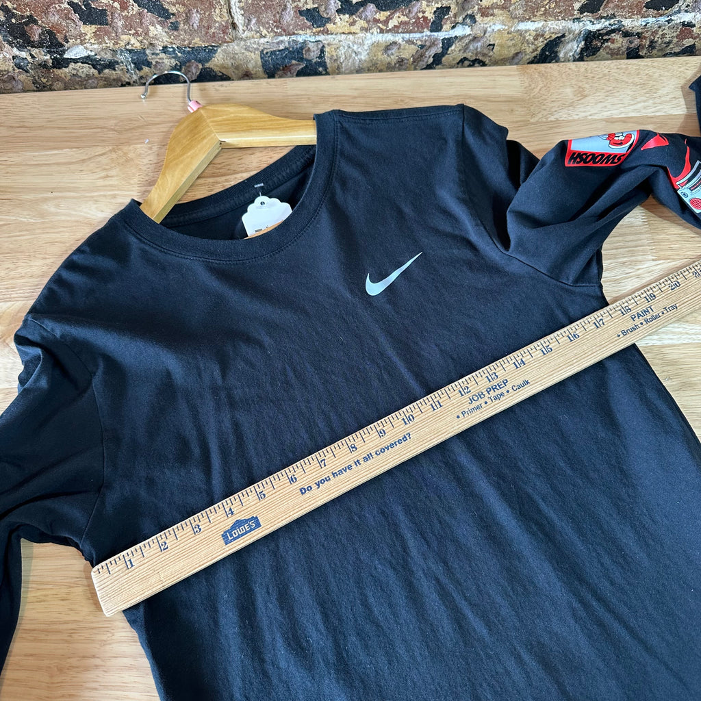 Nike Basketball Graphic Sleeves Mens Size Small Black Long Sleeve T-Shirt
