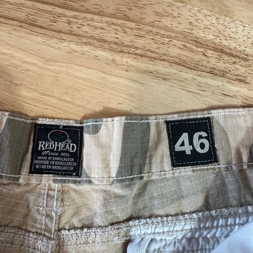 RedHead Mens 46 Cargo Camo Shorts