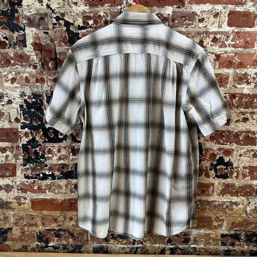 Carhartt Men's Large Tall Button Up Shirt