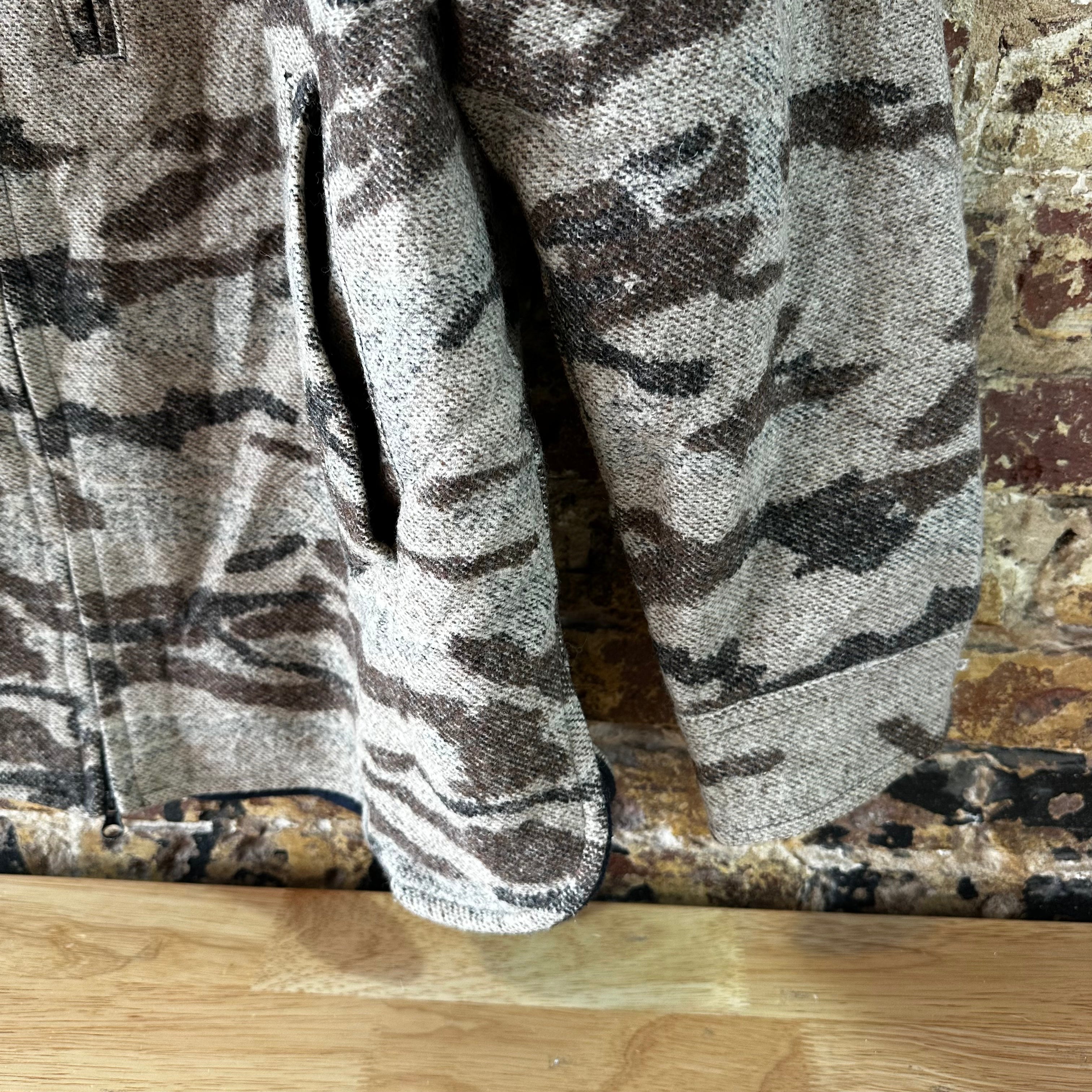 Silent Predator Men’s XL Wool Camo Hunting Coat High Quality EUC