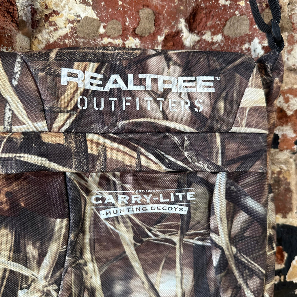 Realtree Camo Carry Lite Bag