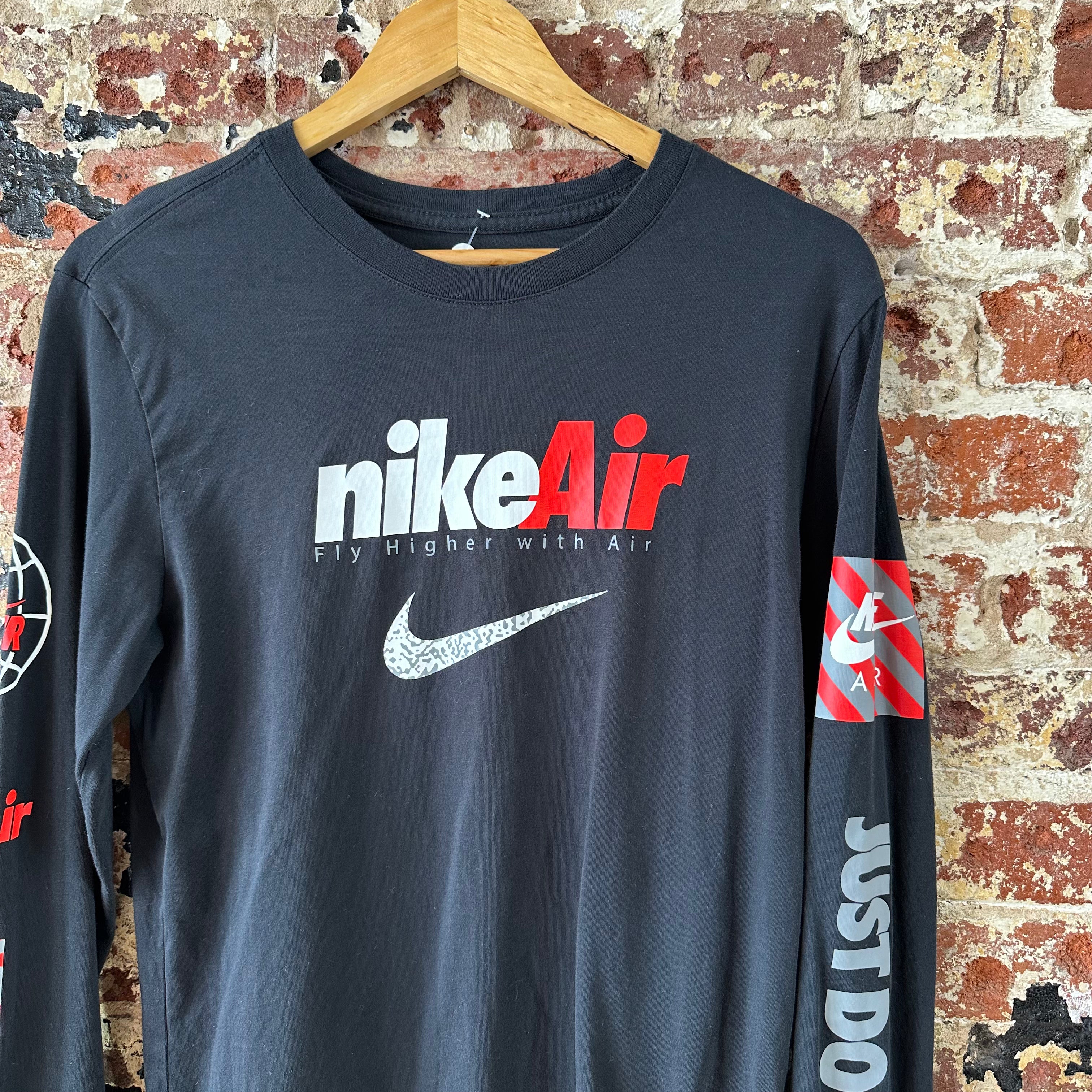 Nike Air Mens Size Small Black Long Sleeve T-Shirt Graphic