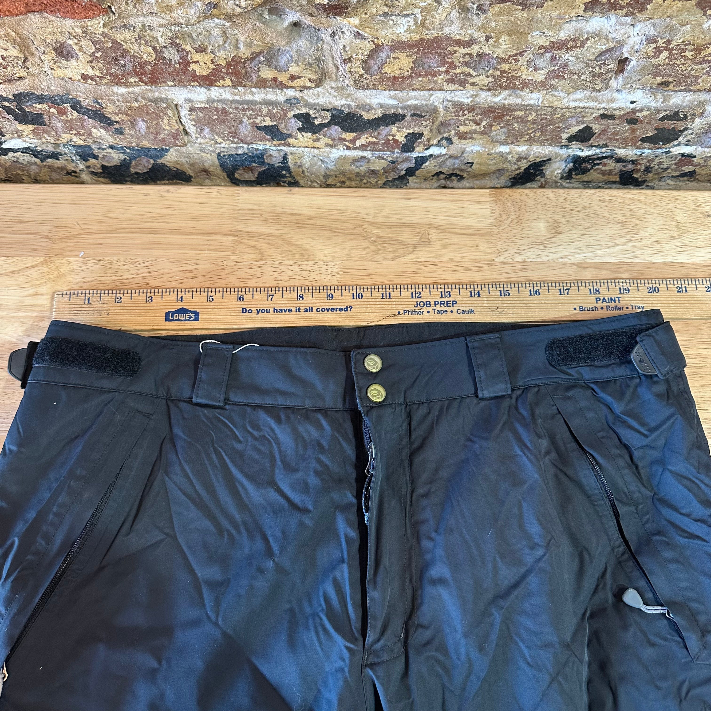 Mountain Hardwaer Snow Pants XL Ski Snowboard Insulated Winter Black 40x31"