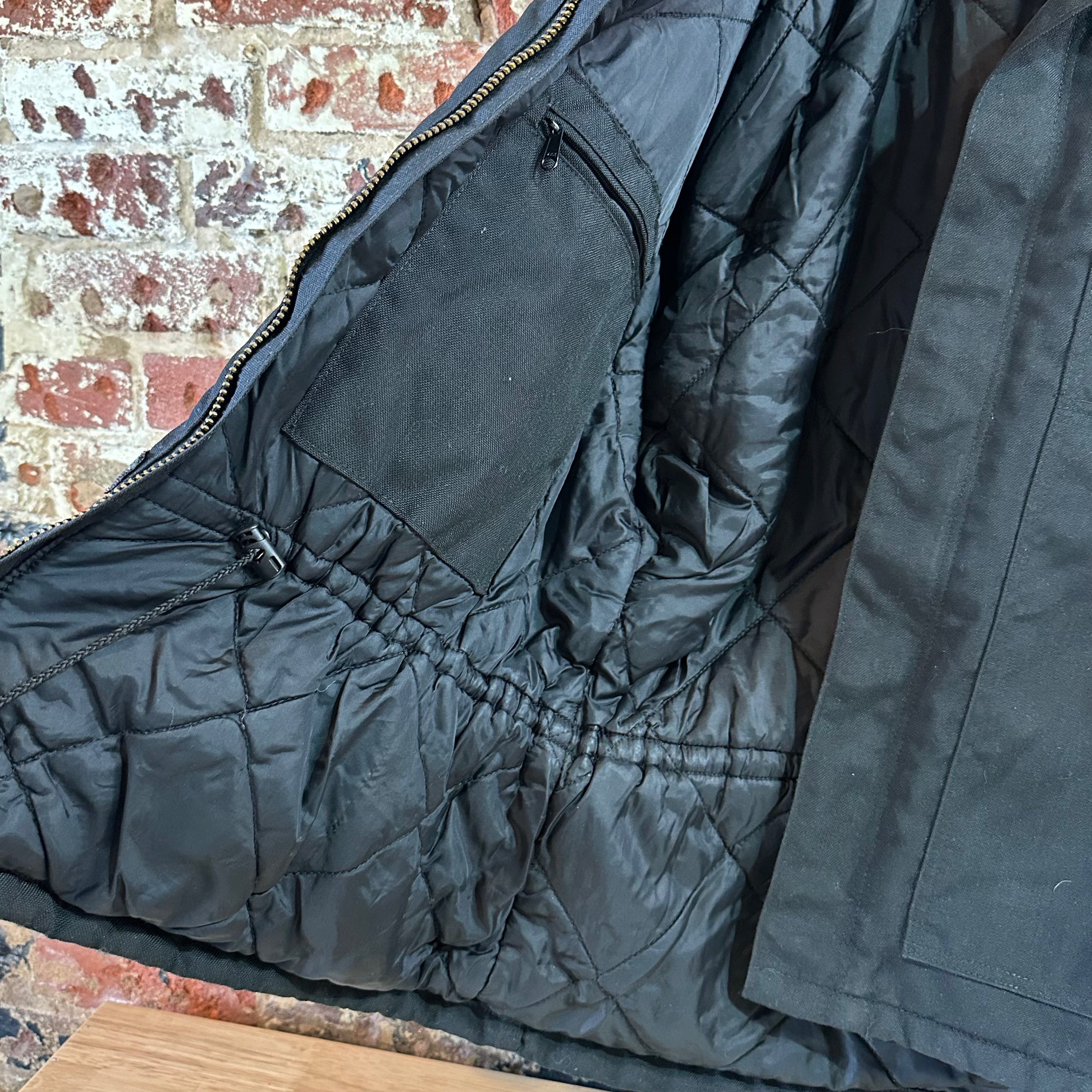 Carhartt C55 Mens Large Black Jacket