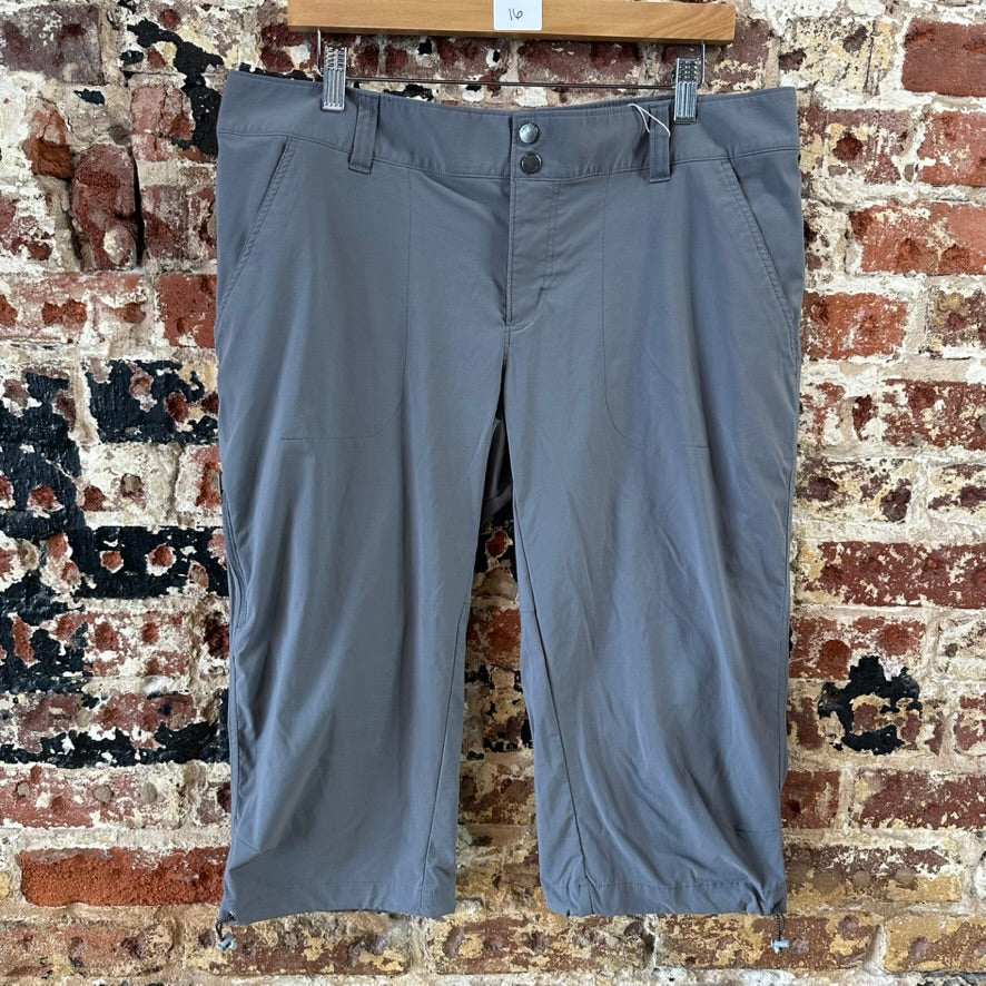 Columbia Womens 16 Gray Capris