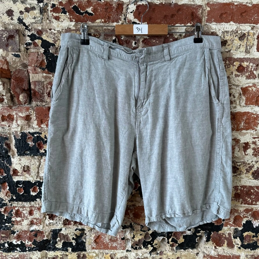 Patagonia Mens 34 Green Shorts
