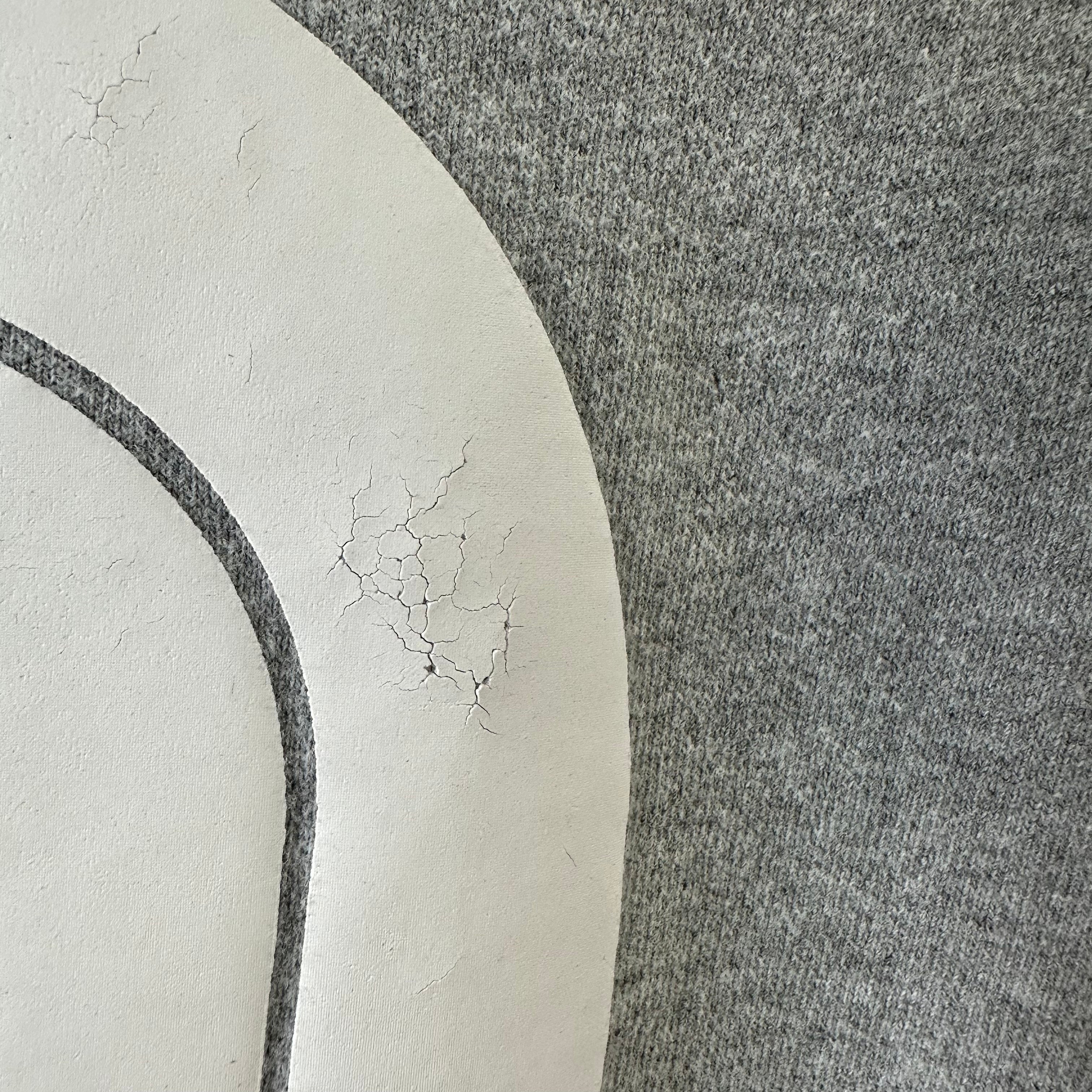 The North Face Men's XL Gray w/ White Logo Hoodie