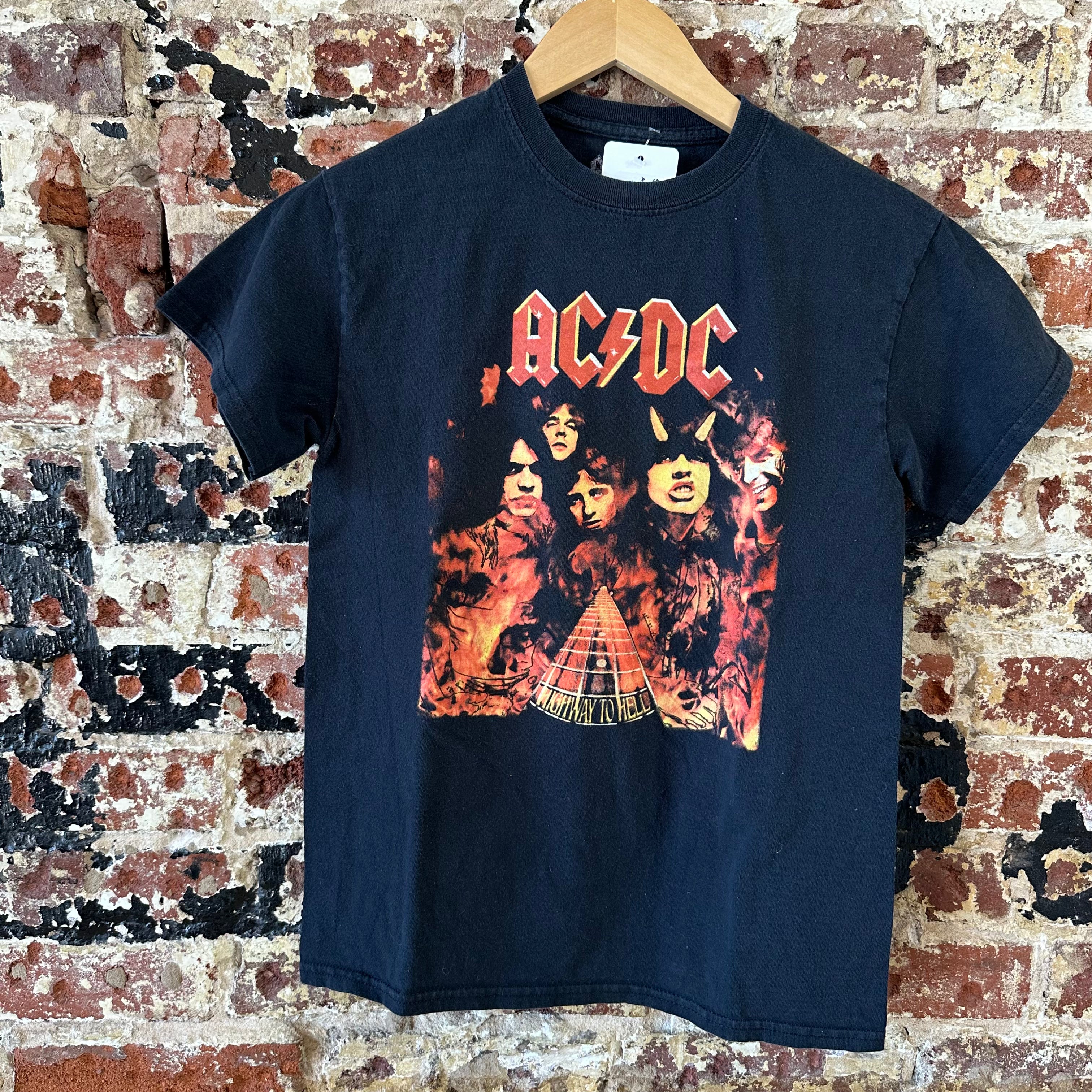 AC/DC Short Sleeve T-shirt Small