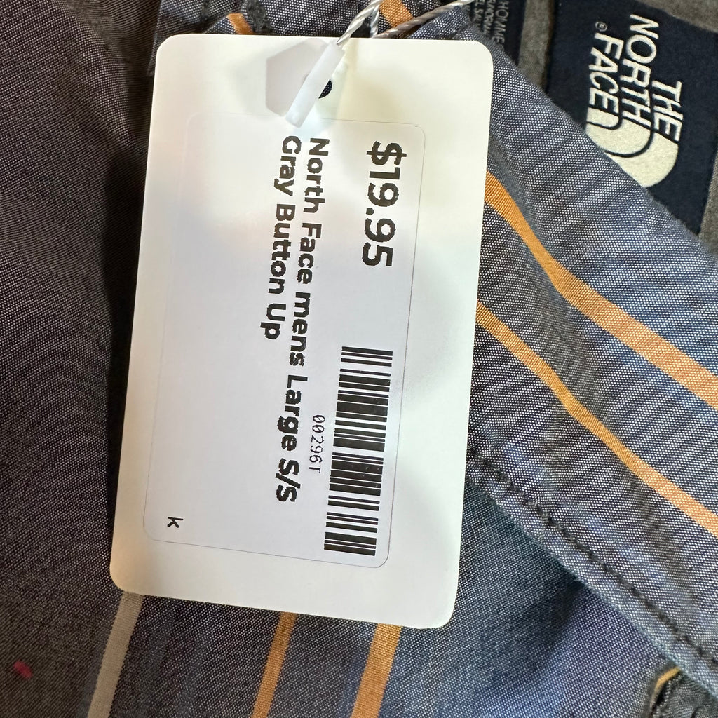 North Face Men's Large Gray Button Shirt