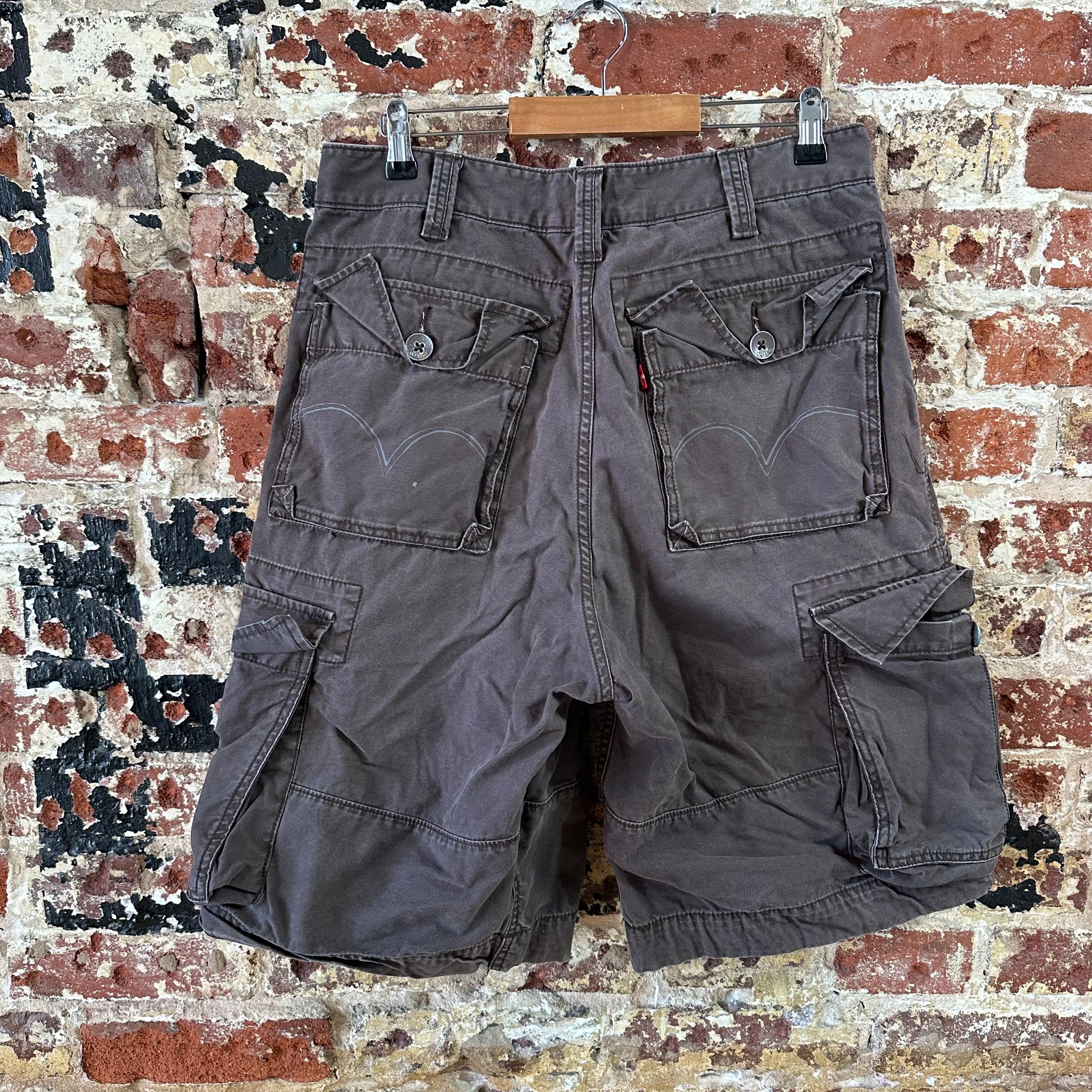 Levi's Cargo Dark Brown Shorts Mens 32