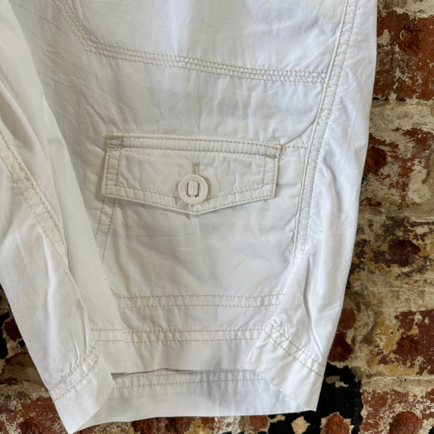 Columbia Womens 10 White Shorts