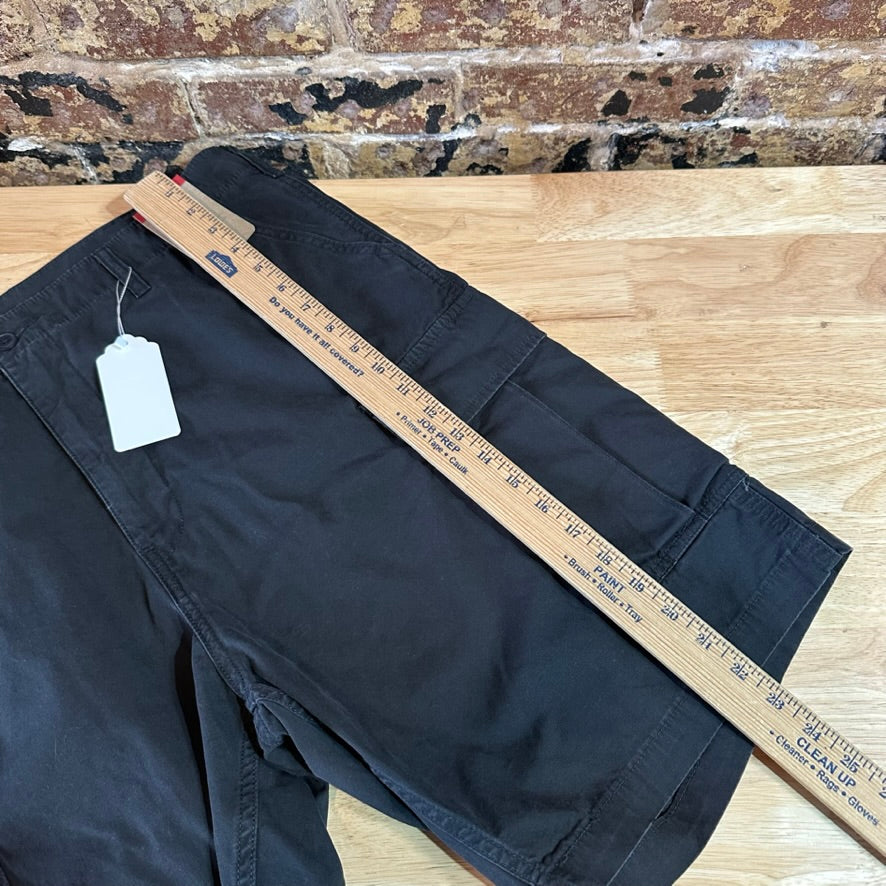 Levi's Shorts Mens 38 Cargo Black Hiking Camping Levis NEW